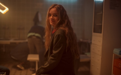 Анна Завтур в образе Лены в сериале «Разрешите обратиться»