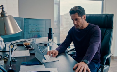 Марк Богатырев в образе Морина в сериале «Мастодонт»