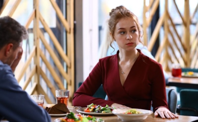 Дарья Парманенкова в образе Маши в сериале «Тайна «Белой вороны»»