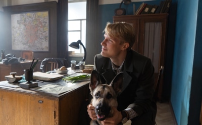 Алексей Костенко (Кирилл Зайцев) в сериале «Художник»