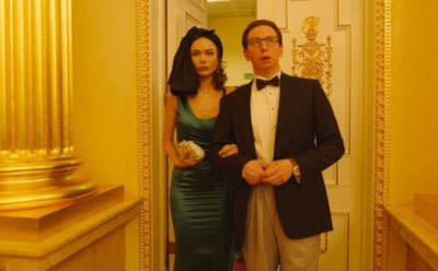 Саша Акрапович (Яна Кошкина) и Михаил Акрапович (Дмитрий Лысенков) в сериале «Телохранители»