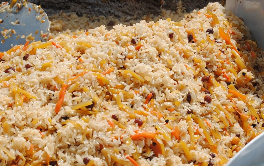 Когда нет сил готовить, а хочется вкусностей: рецепт зимнего плова, который согреет даже в лютую стужу