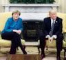 Белый дом объяснил, почему Дональд Трамп не пожал руку Меркель