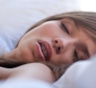 Сон с открытым ртом вызывает кариес и проблемы ЖКТ - ученые