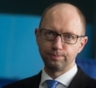 Арсений Яценюк кардинально сменил имидж