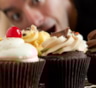 Учёные: мужчины-сладкоежки подвержены депрессии