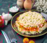 Сельдь в новом свете: рецепт вкусного и необычного слоеного салата с картофелем и плавленым сыром — удивите гостей на празднике