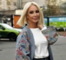 «Как обезьяна»: Лера Кудрявцева мощно ответила на критику своего селфи с поклонницей без макияжа