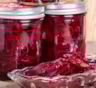 Родные уверяют, что вкуснее заготовки не пробовали — эта маринованная свекла спасает любой ужин