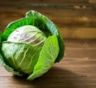 Домашние запасы не обязаны портиться раньше времени: как подготовить и уложить капусту, чтобы она прожила холодный сезон