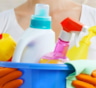 Не чистота, а риск для здоровья: какие сигналы выдают опасную бытовую химию