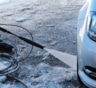 Вы можете навредить кузову в мороз: как безопасно мыть машину зимой