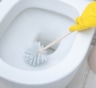 Два средства против ржавых подтеков унитаза: эта смесь из аптеки работает лучше бытовой химии