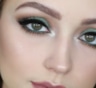 Редкий цвет, который точно стоит подчеркнуть: техника макияжа, усиливающая глубину зеленых глаз