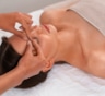 Почему массаж лица дает разный результат: что происходит с кожей при разных техниках