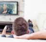 Сон под телевизор — поэтому медики против: как привычка засыпать под ТВ влияет на здоровье