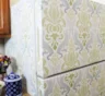 Один рулон вместо новых дверок: как обновить кухню, если менять сами шкафы еще рано