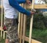 Забор начал гнить снизу уже на второй год: поэтому при установке важно учесть расстояние до земли