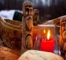 Стол в доме — особое место с рядом запретов: что нельзя оставлять на виду и чего так боялись наши предки