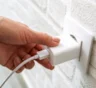 Заряжать телефон правильно только так: неверный порядок подключения влияет на устройство