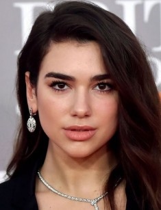 Dua Lipa - biography, photo, personal life, news, songs 2018 - 24SMI