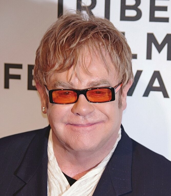 Элтон Джон – биография, личная жизнь, фото, новости, Дуа Липа, фильм ...