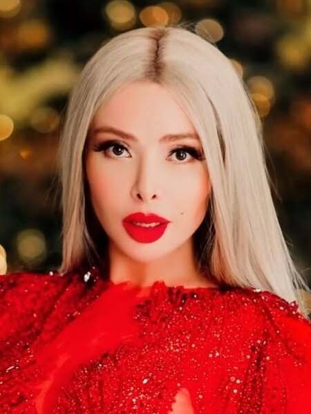 Yuganova Yunona va Avos