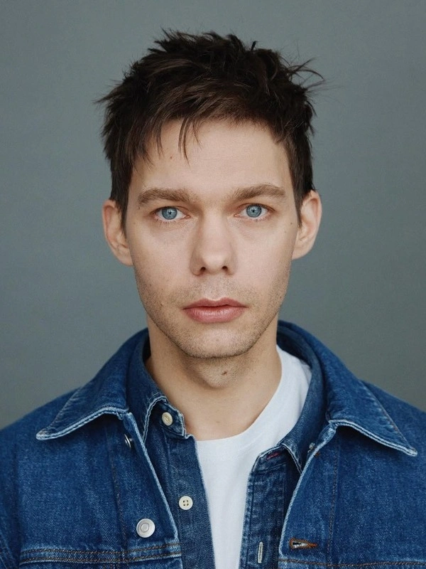 Сүйектер телехикаясының жалаңаш жұлдызы