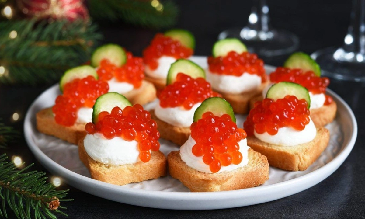 Как выбрать красную икру и не купить фальшивый продукт