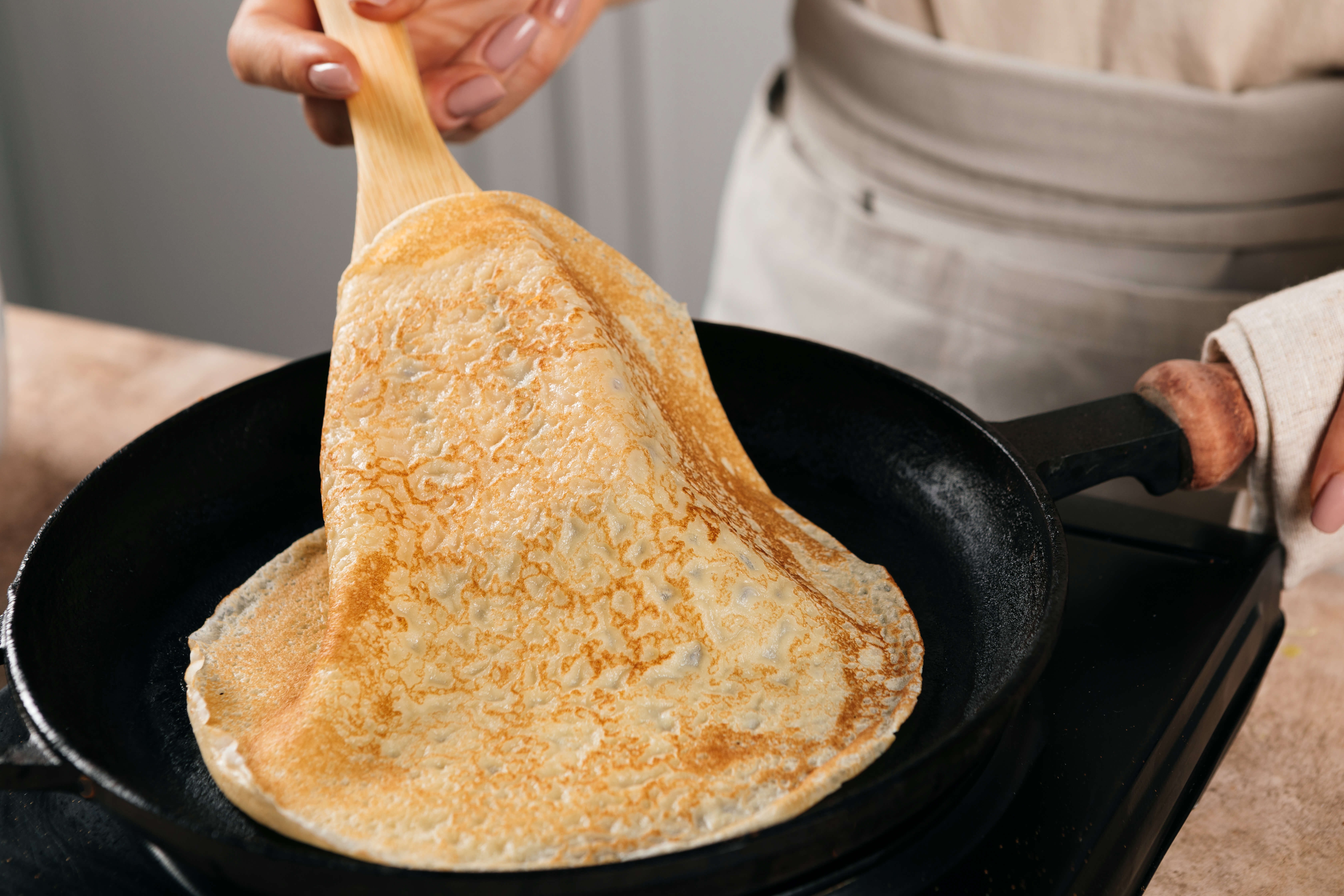 Почему кипяток — лучший друг блинов: не  прилипают и не рвутся — просто идеально