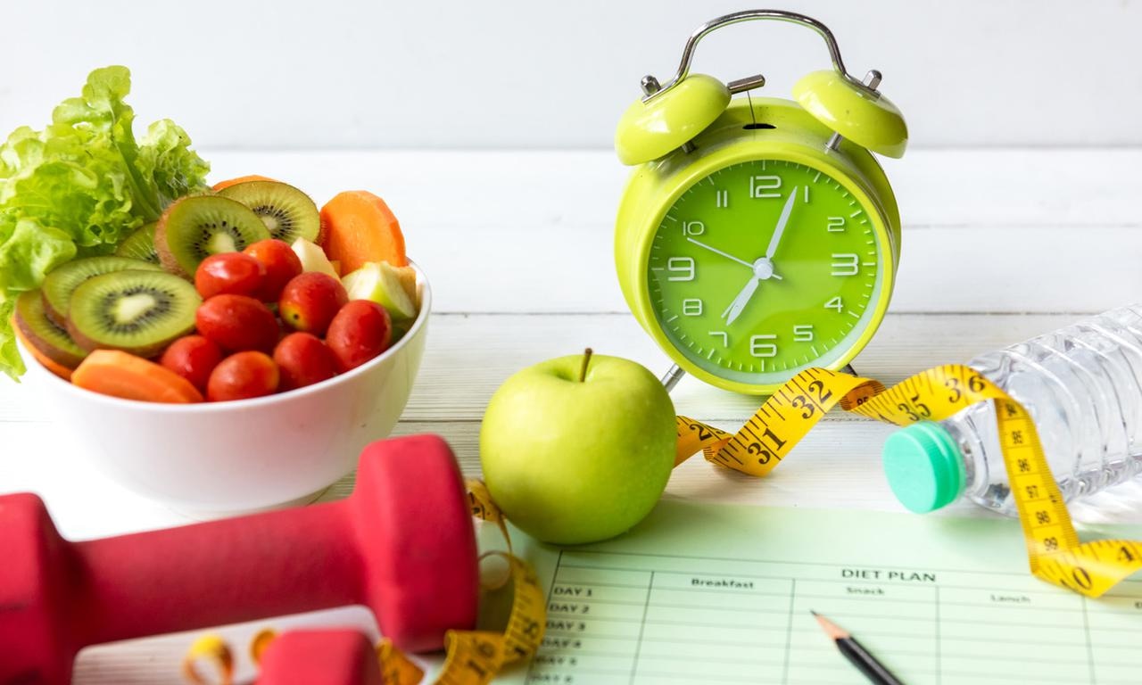 Фатальные ошибки после пробуждения: как не испортить свой метаболизм и почему так важны первые 30 минут