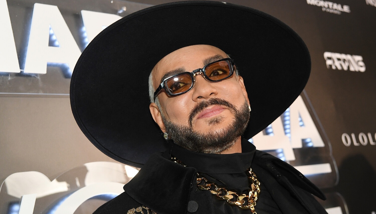 Кто плачет в особняке поп-короля: Филипп Киркоров спровоцировал слухи о третьем ребенке