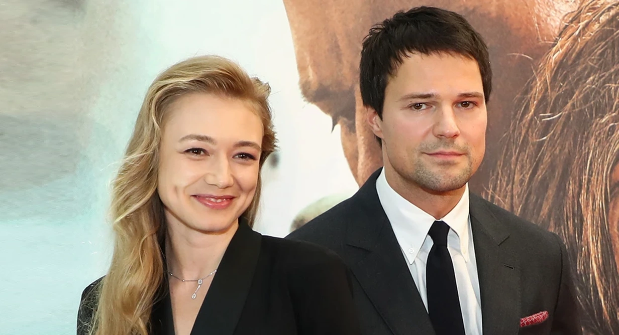 Оксана Акиньшина ждет ребенка от Данилы Козловского: СМИ сообщили о тайной свадьбе актеров