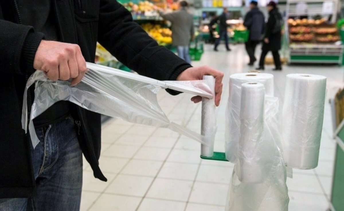 Никогда не берите их в магазине про запас: что стоит знать о фасовочных пакетах в супермаркете
