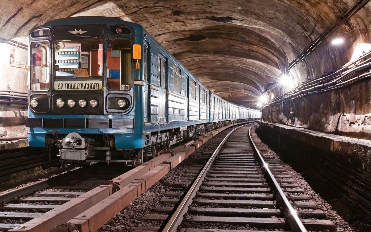 Метро каширская выходы из метро фото