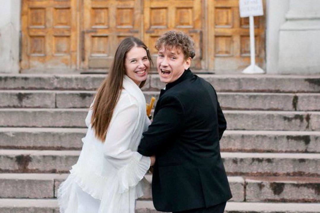 Александр Яценко обвенчался с женой - 24СМИ