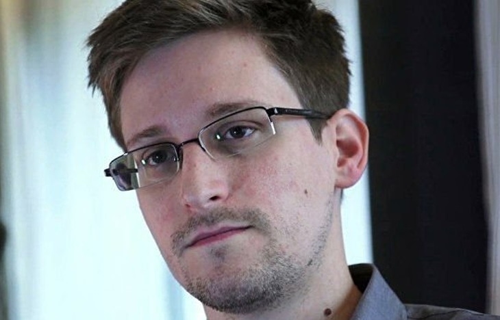 Эдвард Сноуден захотел получить российское гражданство