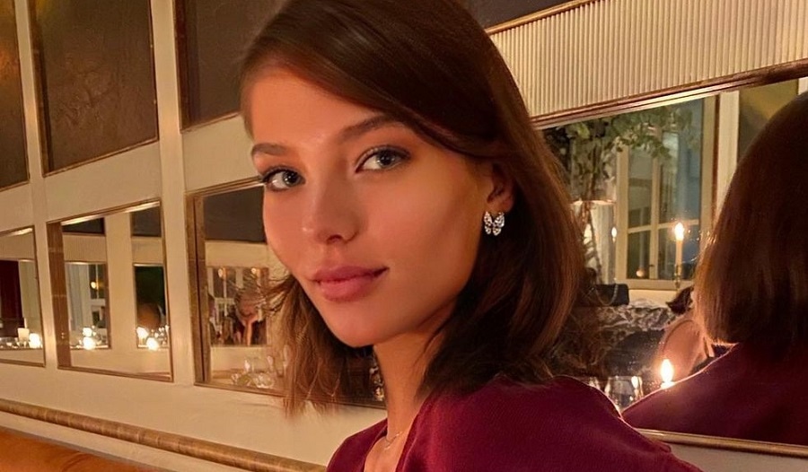 Счета модели Алеси Кафельниковой и ее отца заблокированы – СМИ