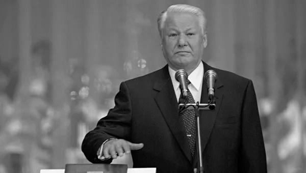 Похищение, похмельная пицца и другие факты о Борисе Ельцине