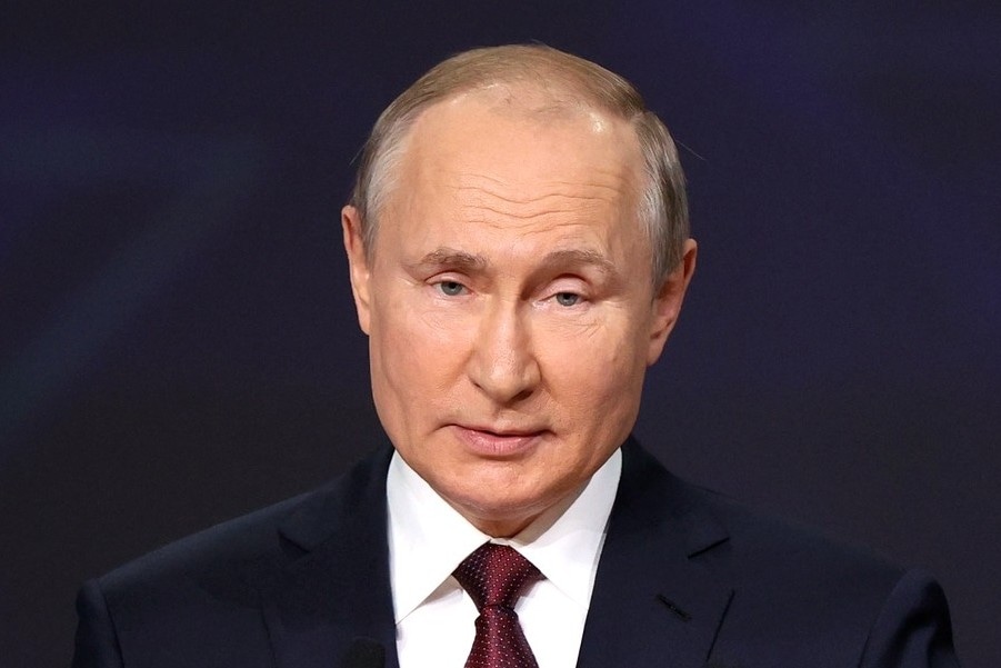 Путин предложил освободить часть россиян от налога на продажу жилья