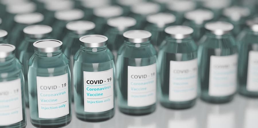 В РФ испытают иностранную вакцину от COVID-19