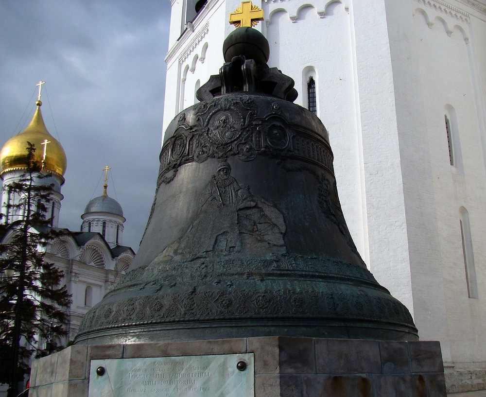 Царь-колокол — Москва, Кремль, где находится, история, фото, вес, описание  памятника, достопримечательность, факты - 24СМИ