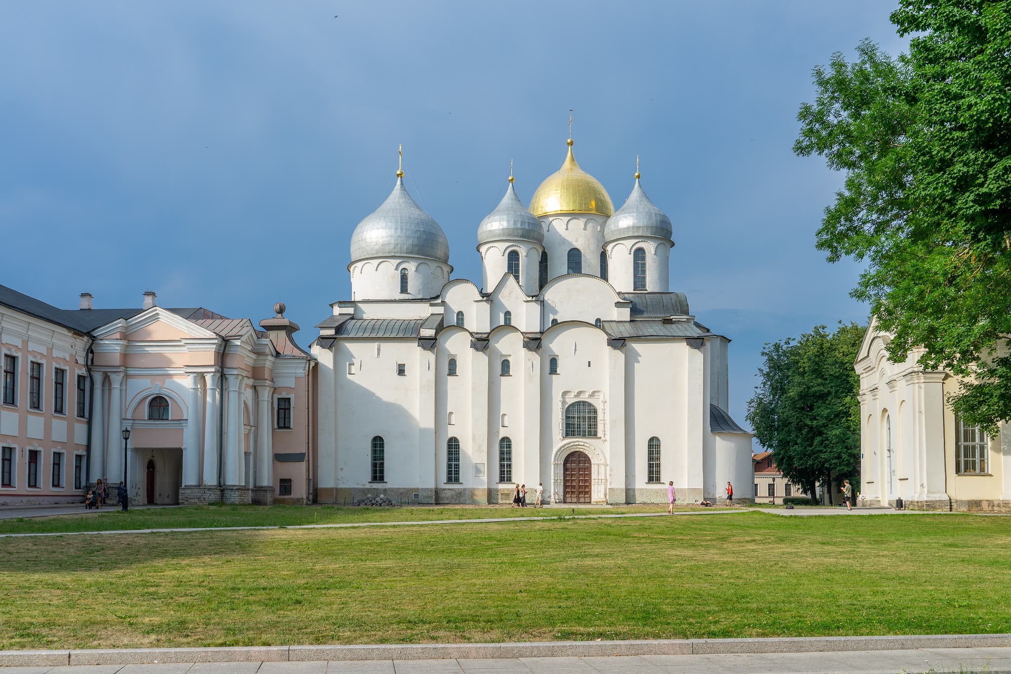 Софийский собор Великого Новгорода — памятник Древней Руси: история и легенды