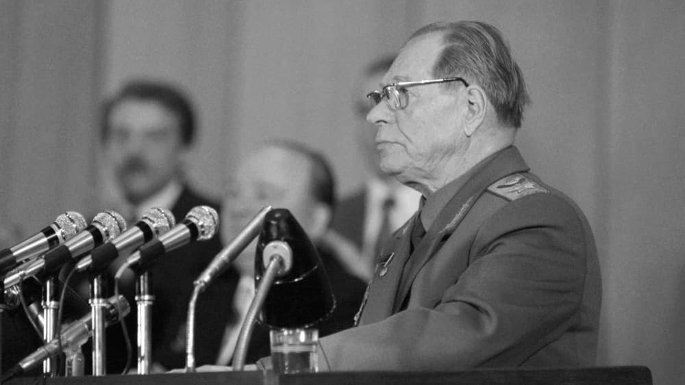 Дмитрий Устинов  факты о жизни министра обороны СССР