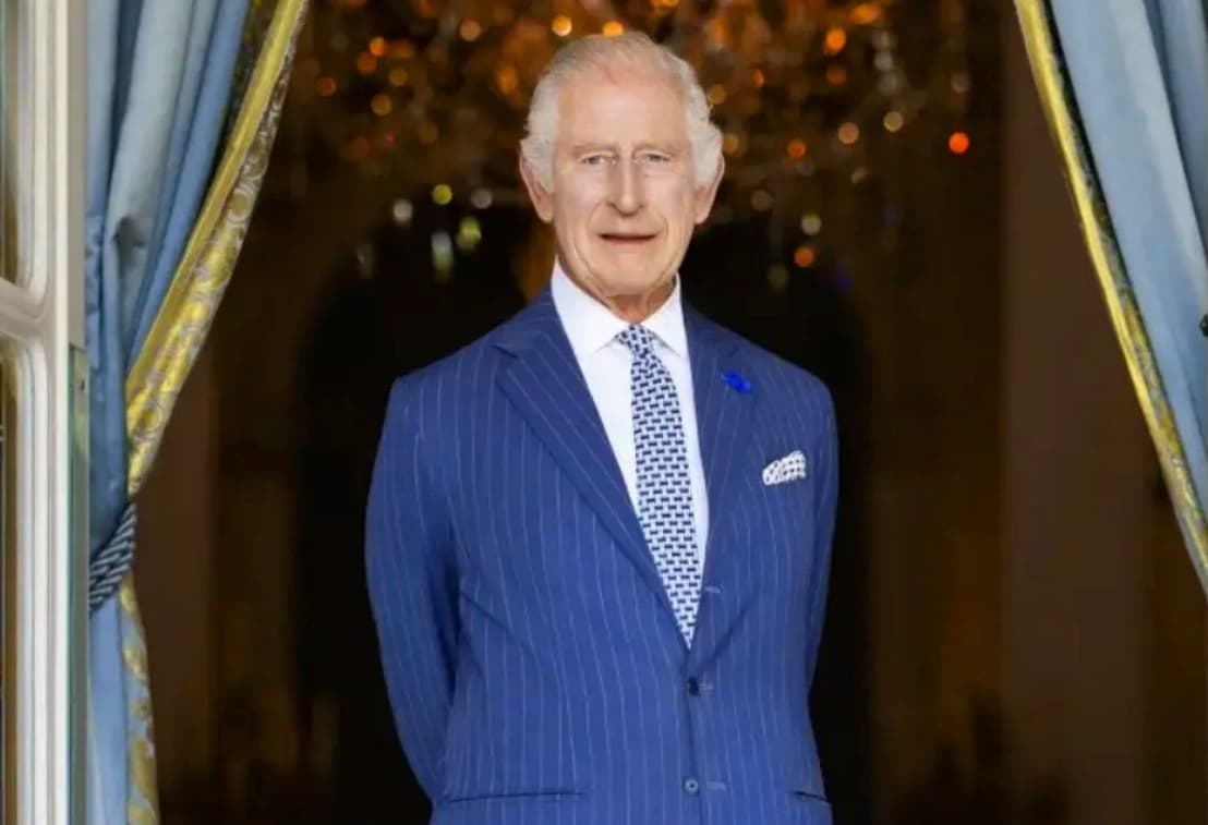 Карл III готовится к передаче короны принцу Уильяму - СМИ