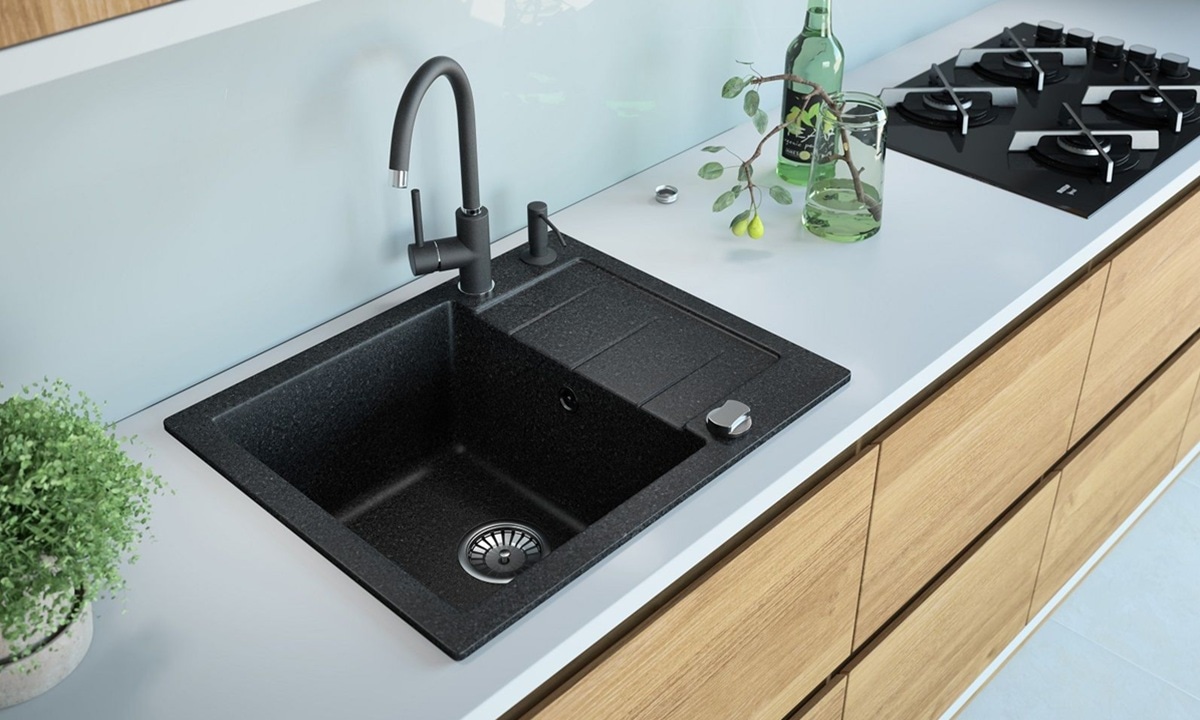 Запахи пробираются в дом даже при идеальной чистоте: маленький барьер спасает кухню надолго