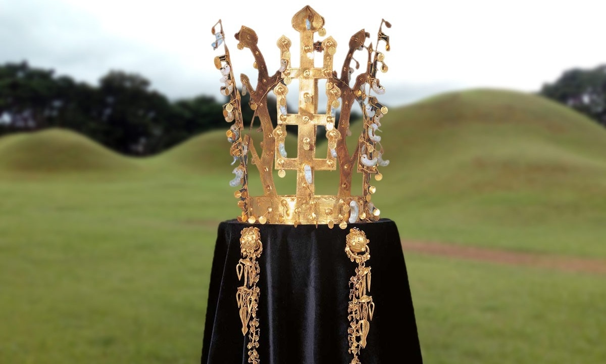 1500 лет под землей: археологи нашли редчайшую корону корейских правителей