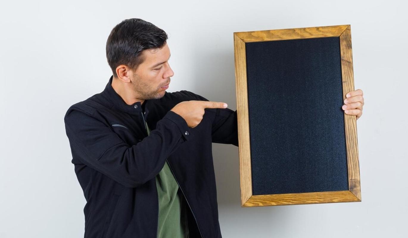 Выбросьте эти вещи, иначе беда: какие предметы быта притягивают неудачи