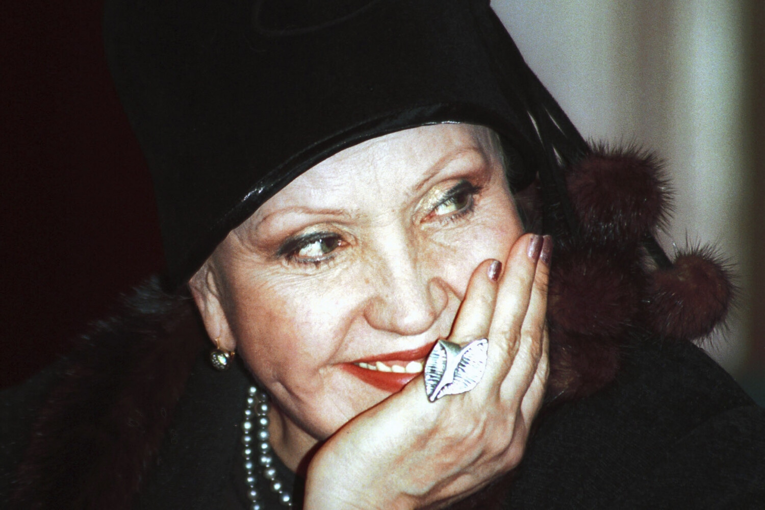 Звезда эстрады Галина Ненашева срочно госпитализирована