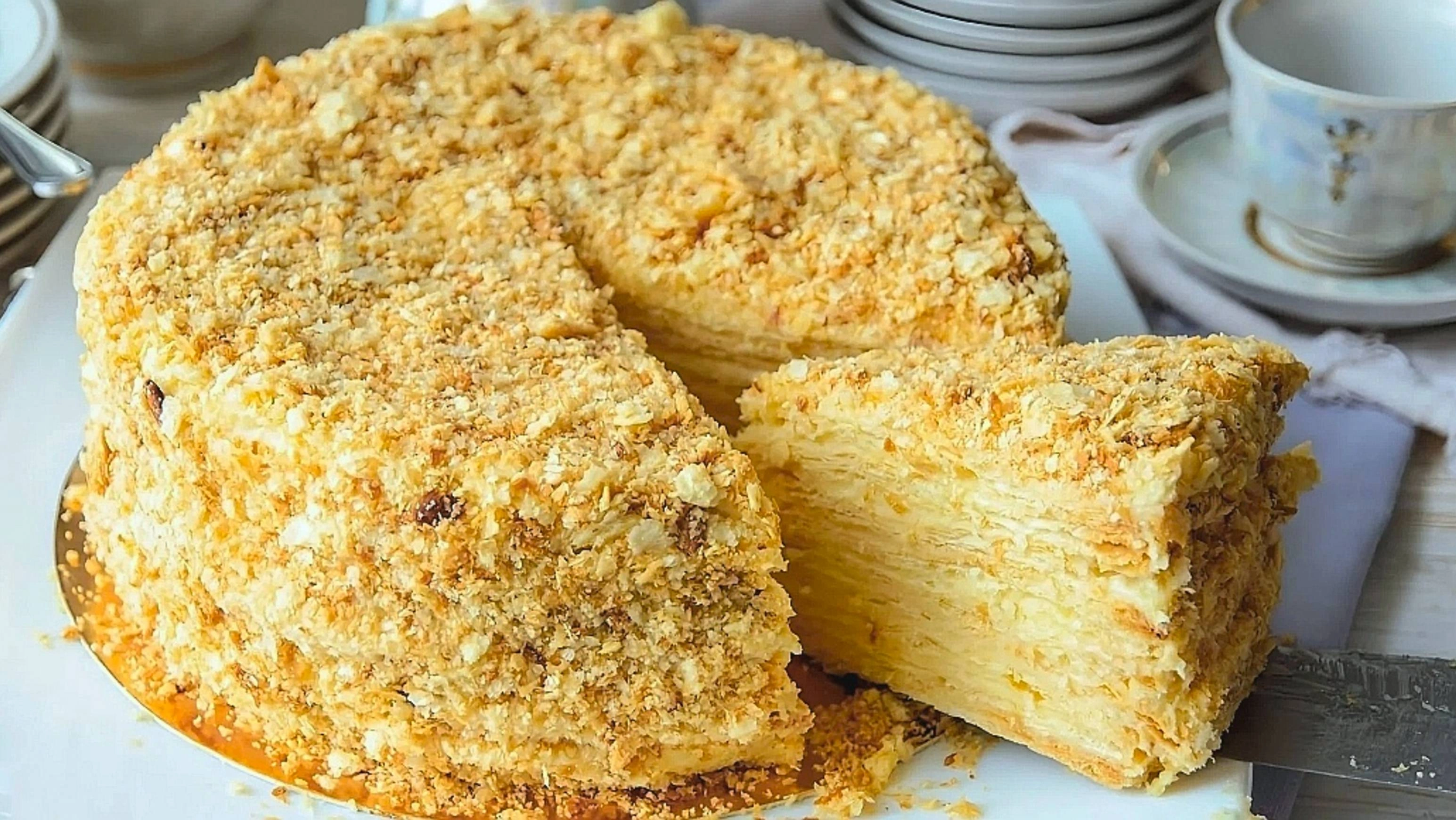 Когда хочется Наполеона, но нет времени: ленивый рецепт с заварным кремом